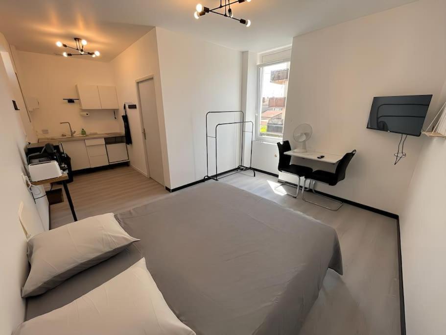 Studio B2 20M2 Cosy 5Min A Pied Des Gares Ροάν Εξωτερικό φωτογραφία